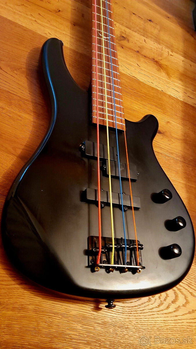 Elektrická basgitara J&D Brothers - 2