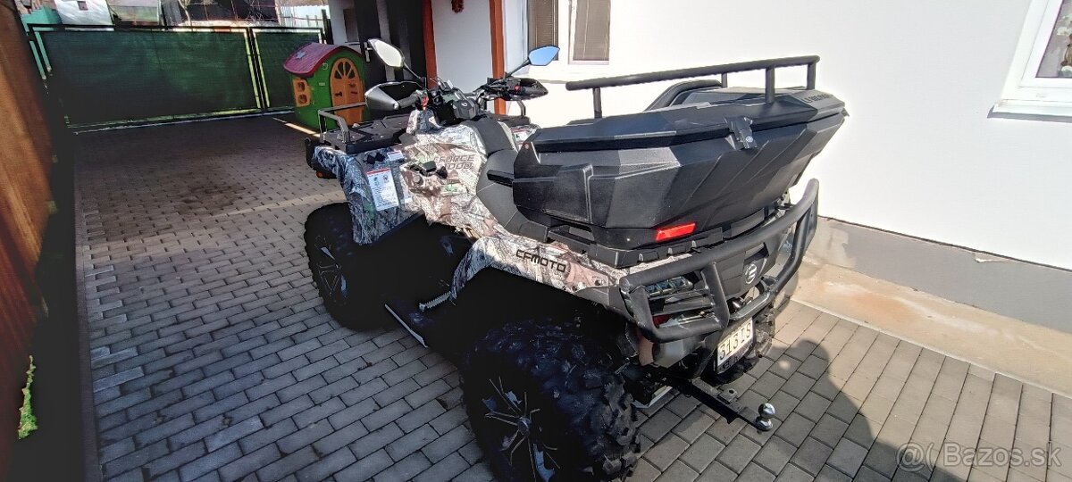 CF moto x1000