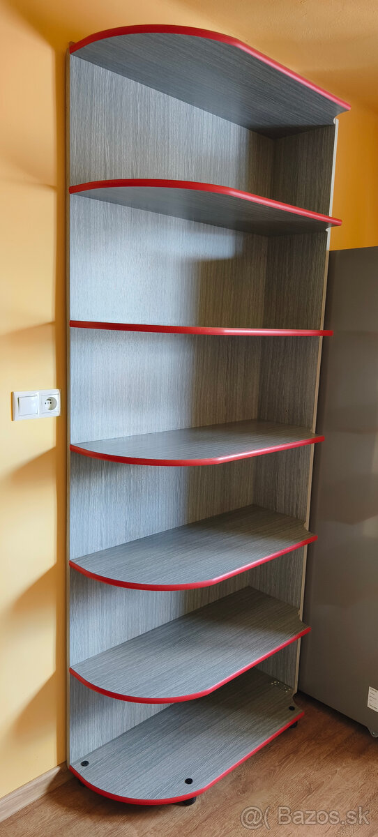 PRAKTICKÉ ŠTÝLOVÉ REGÁLY - 2