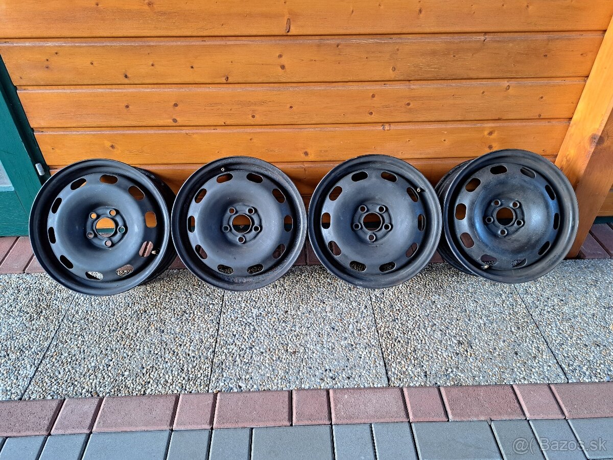 Plechové disky 5x100 R15 + puklice Sparco.. - 2