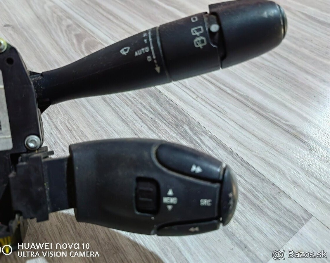 Páčky smeroviek Valeo Peugeot Citroen - 2