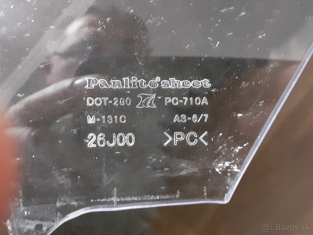 BURGMAN PLEXI ŠTÍT - 2