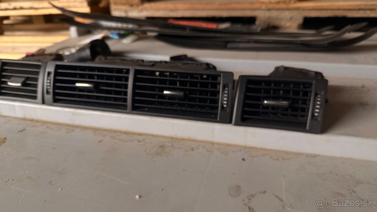 Audi A4 B7 prieduchy/fukare - 2