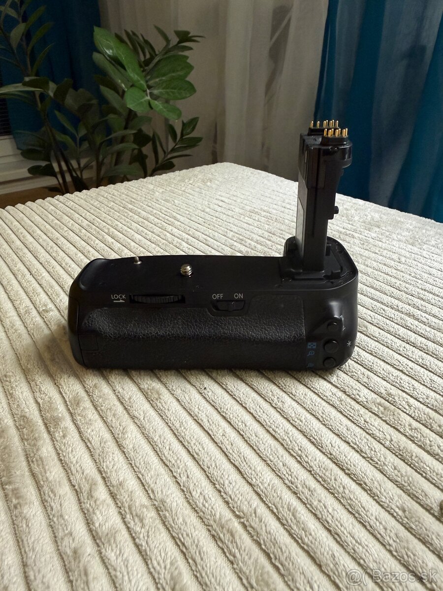 Battery grip pre Canon EOS 70D - 2