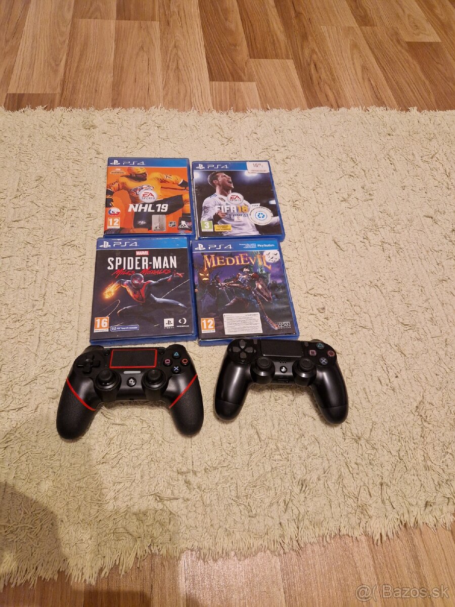 Predám PS4 Slim 500GB - 2