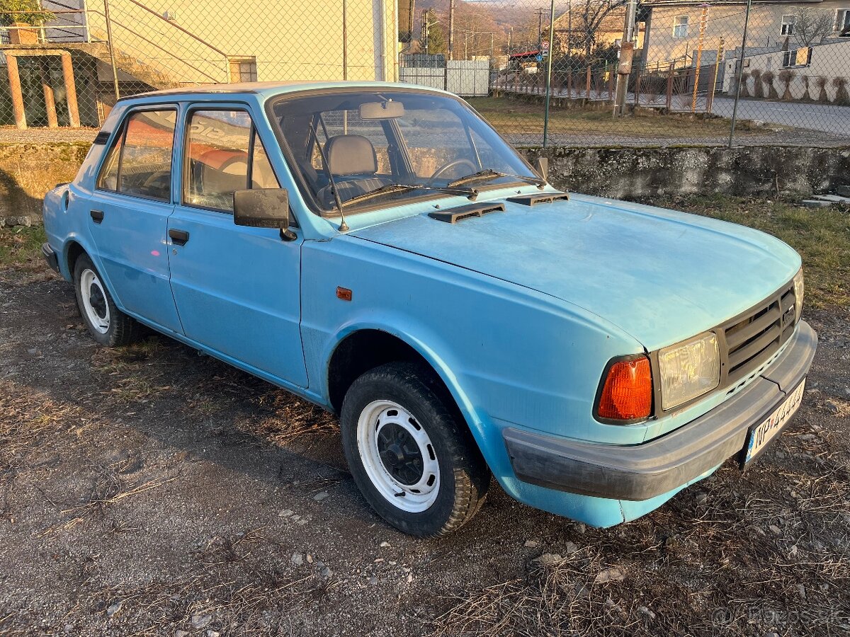 Skoda 105 L model M 1986 - 2