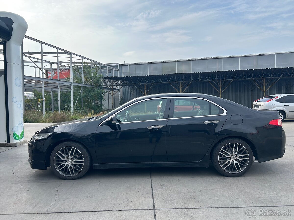 Honda Accord Type S 2,2 idtec 132 kw 2012 - 2