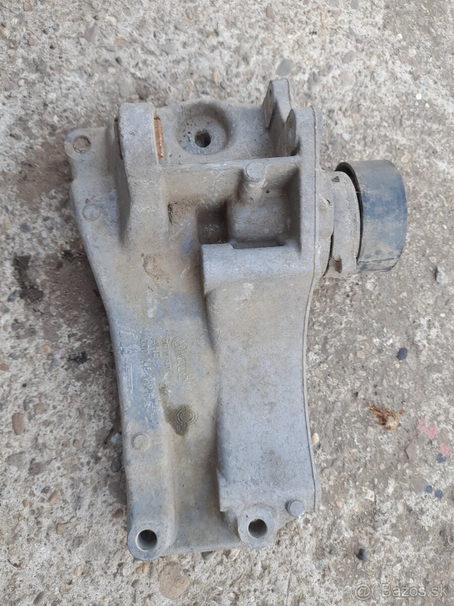 Drziak alternatora octavia 1 - 1,6 - 030 145 169 H - 2