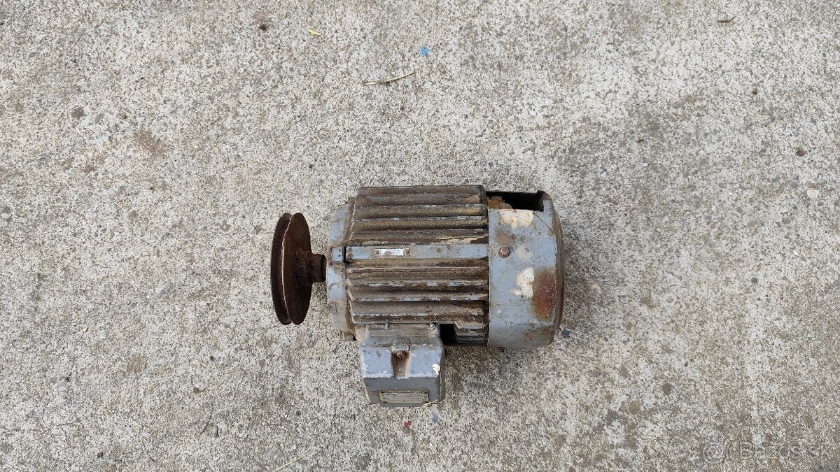 Elektromotor 1,5 kw 28 kg - 2