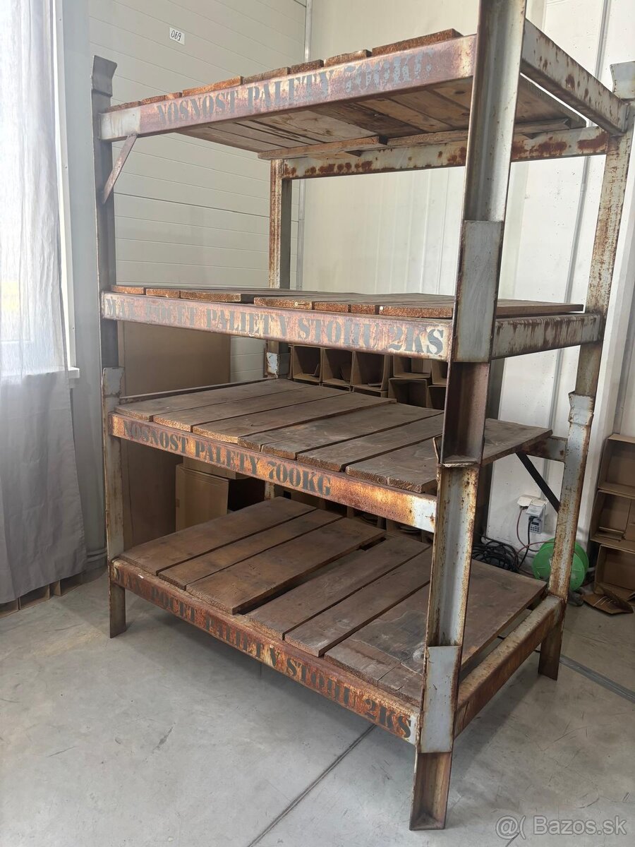 Železný regál / regály - 2