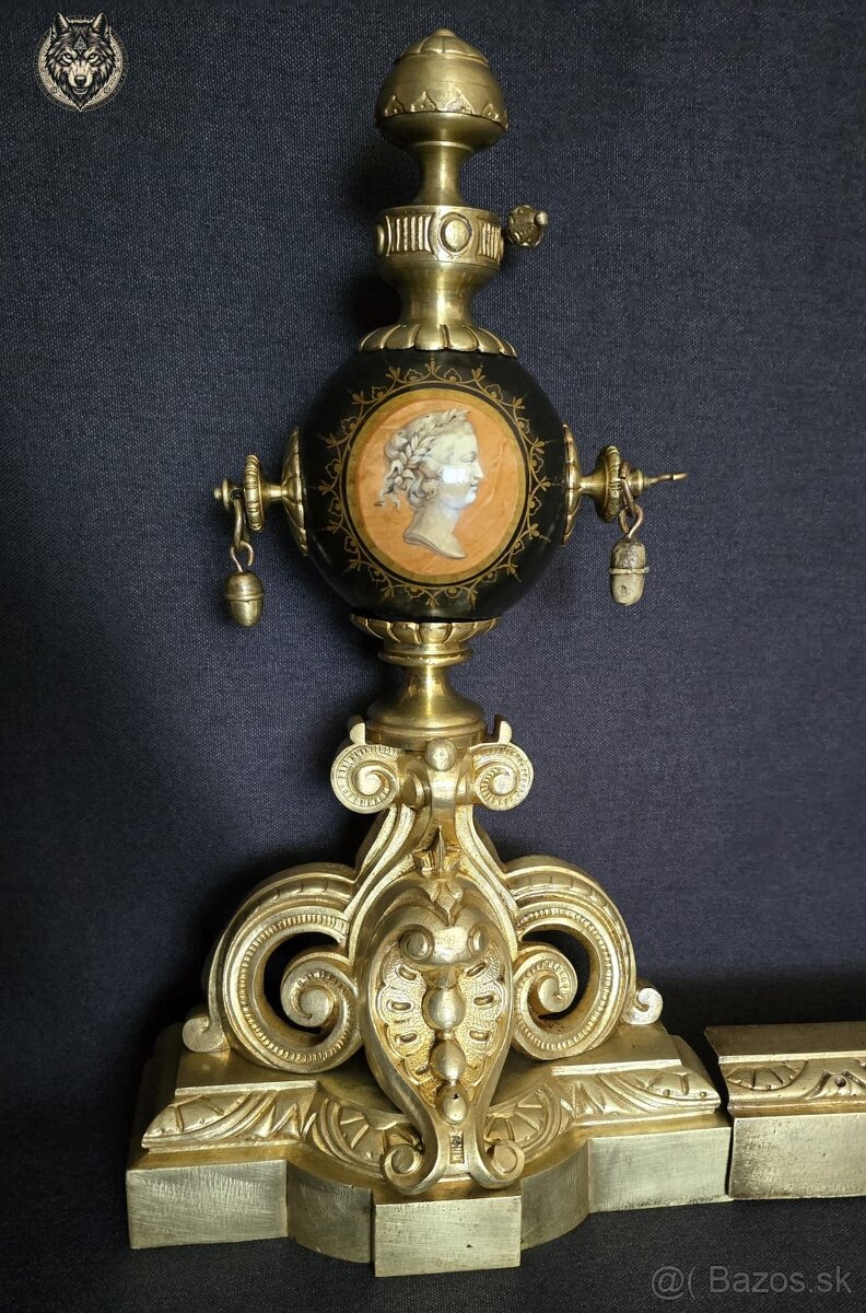 Monumentálna neorenesančná krbová zábrana z 19. storočia. - 2