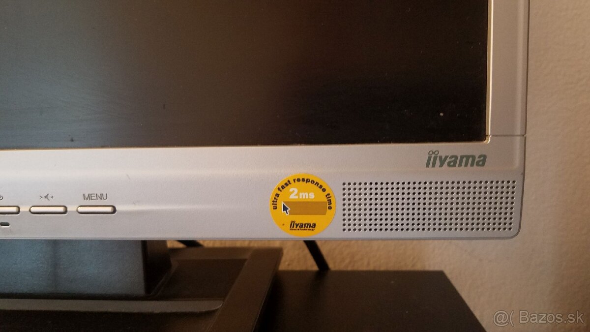 19" LCD monitor IIYAMA - 2