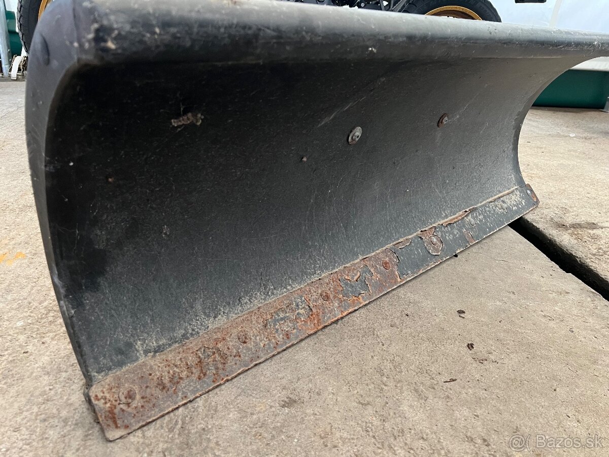 Plastová radlica na sneh 132cm - 2