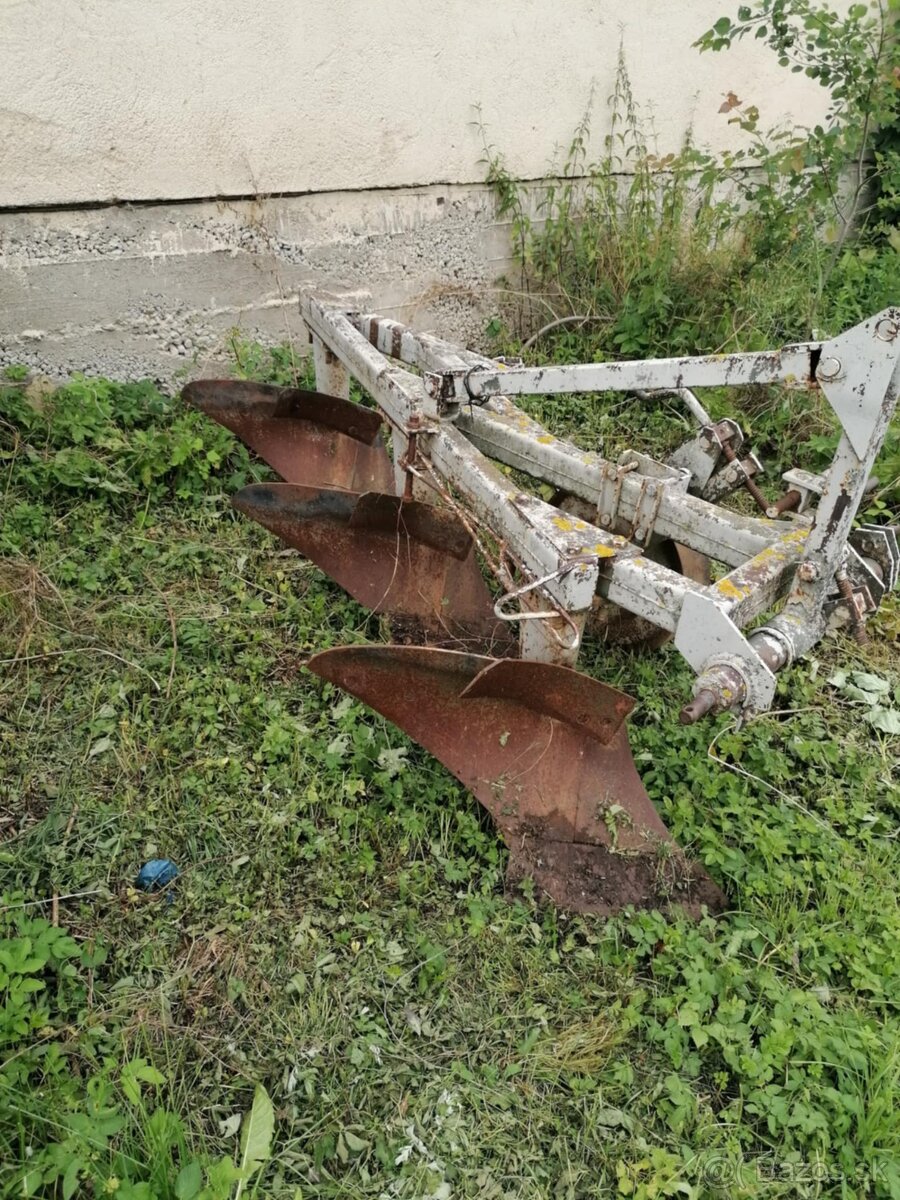Poľnohospodársky pluh - 2