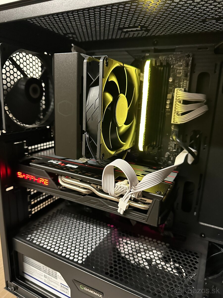 I5-11400f / RX 5700XT / 16GB RAM - 2