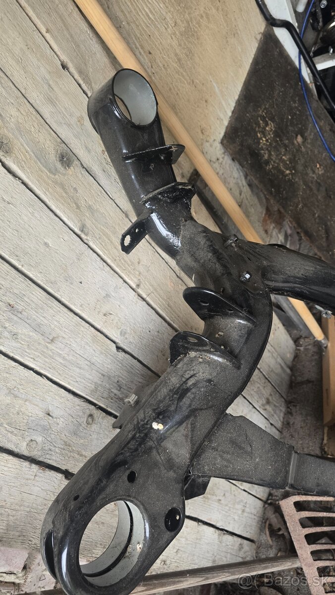 Bmw e90/91 zadna naprava - 2