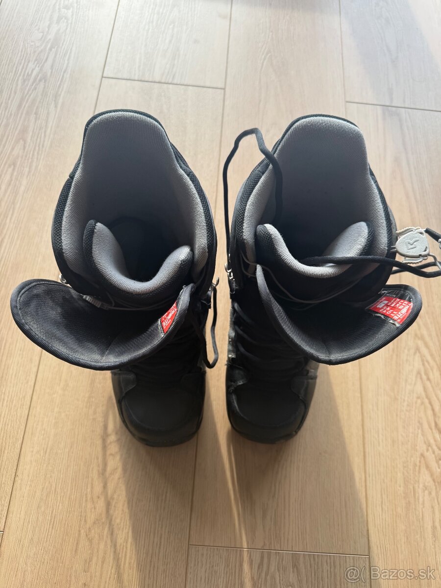 Burton Tribute 44 - 2