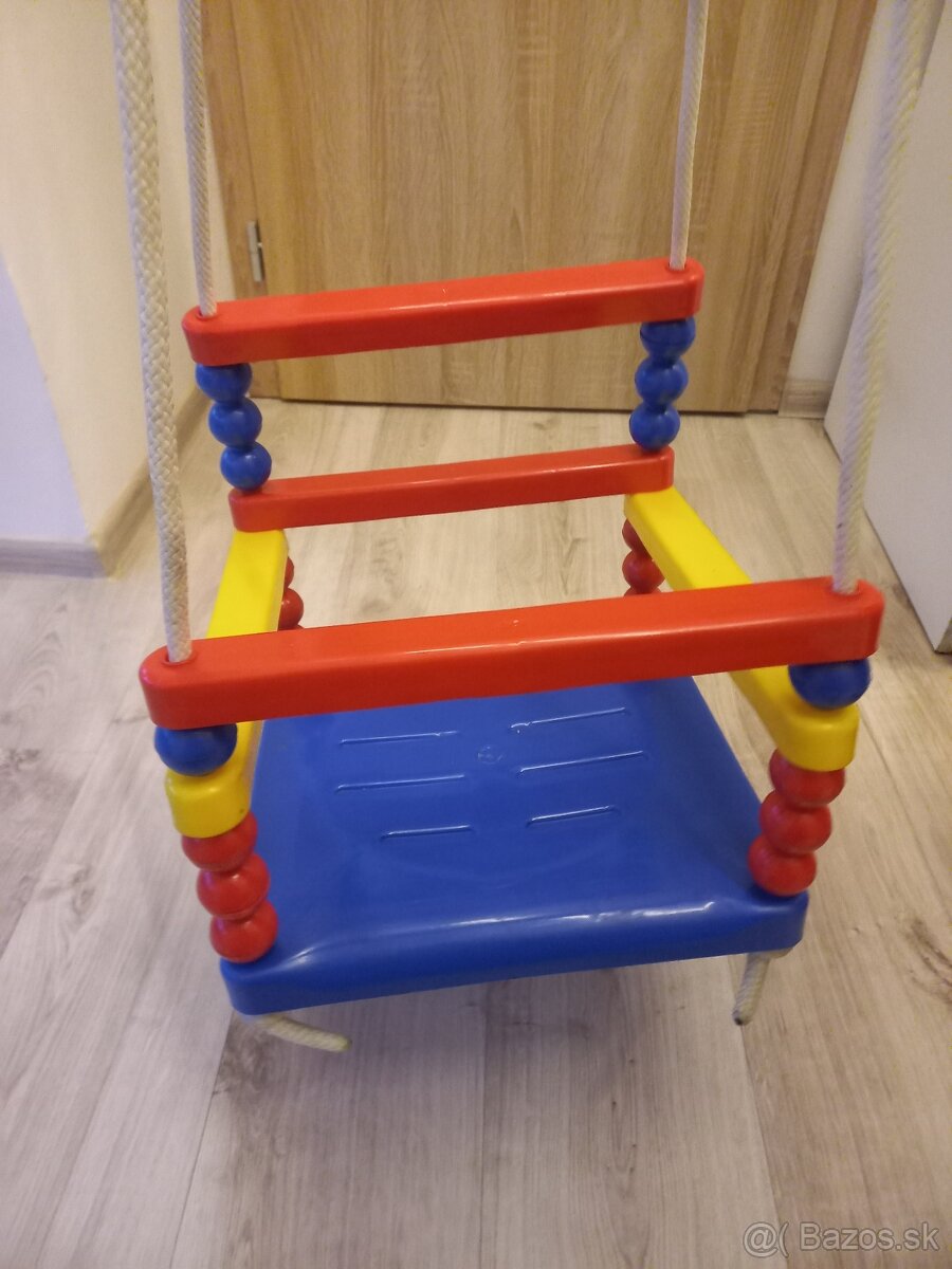 Hojdačka plastová - 2