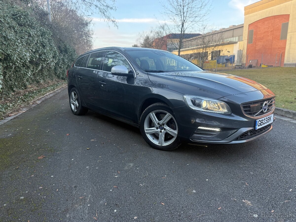 Volvo V60 hybrid.R-design 4x4 - 2
