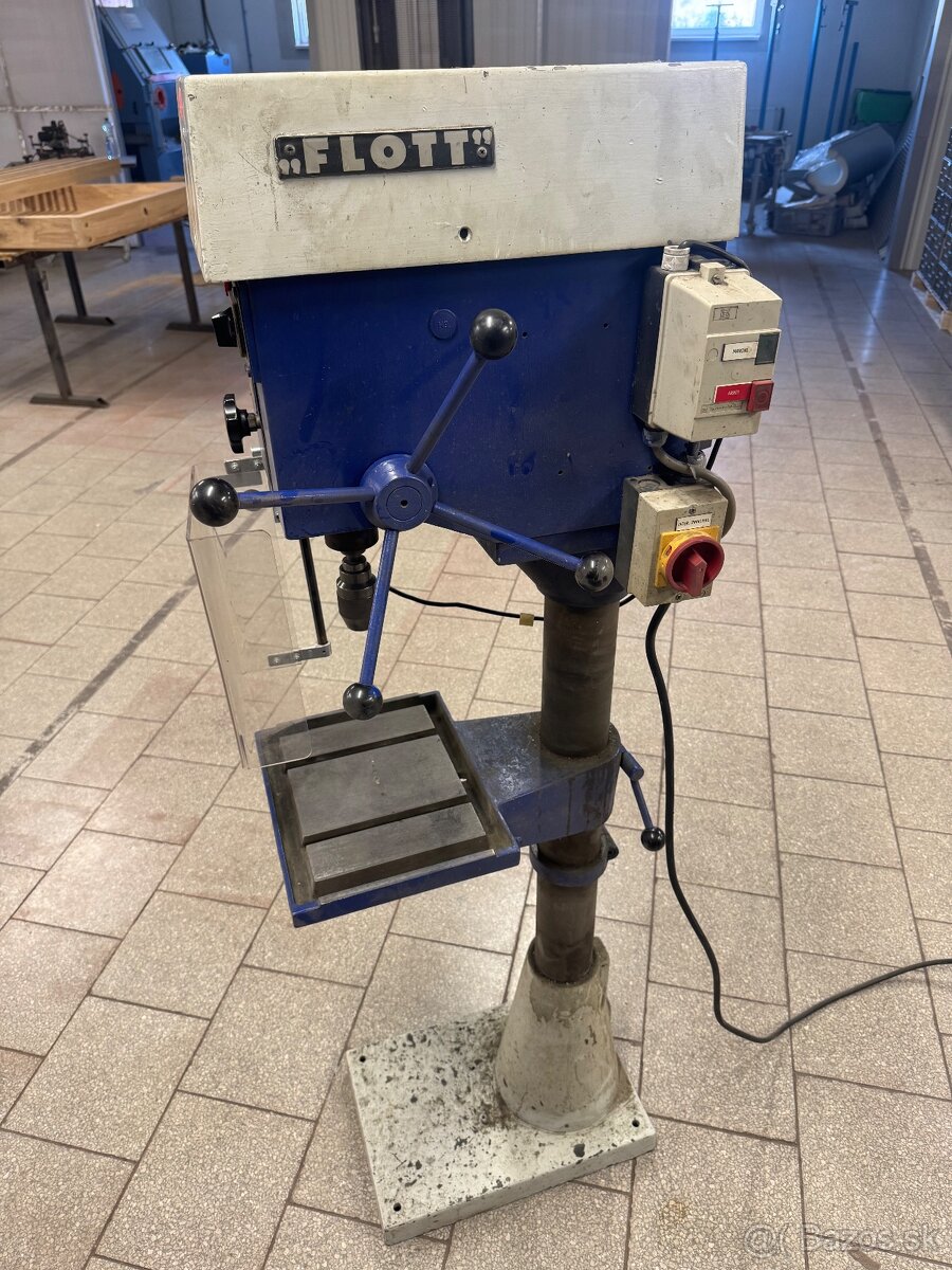 Stojanová vŕtačka Flott - 2