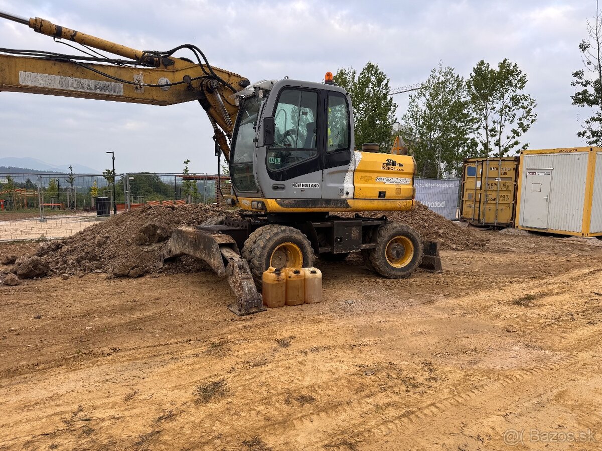 Bager New Holland MH Plus C - 2