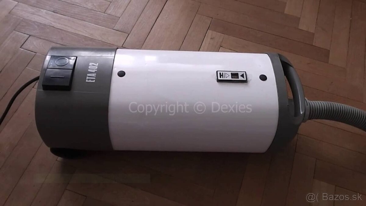 ETa 402 retro vysávač - 2