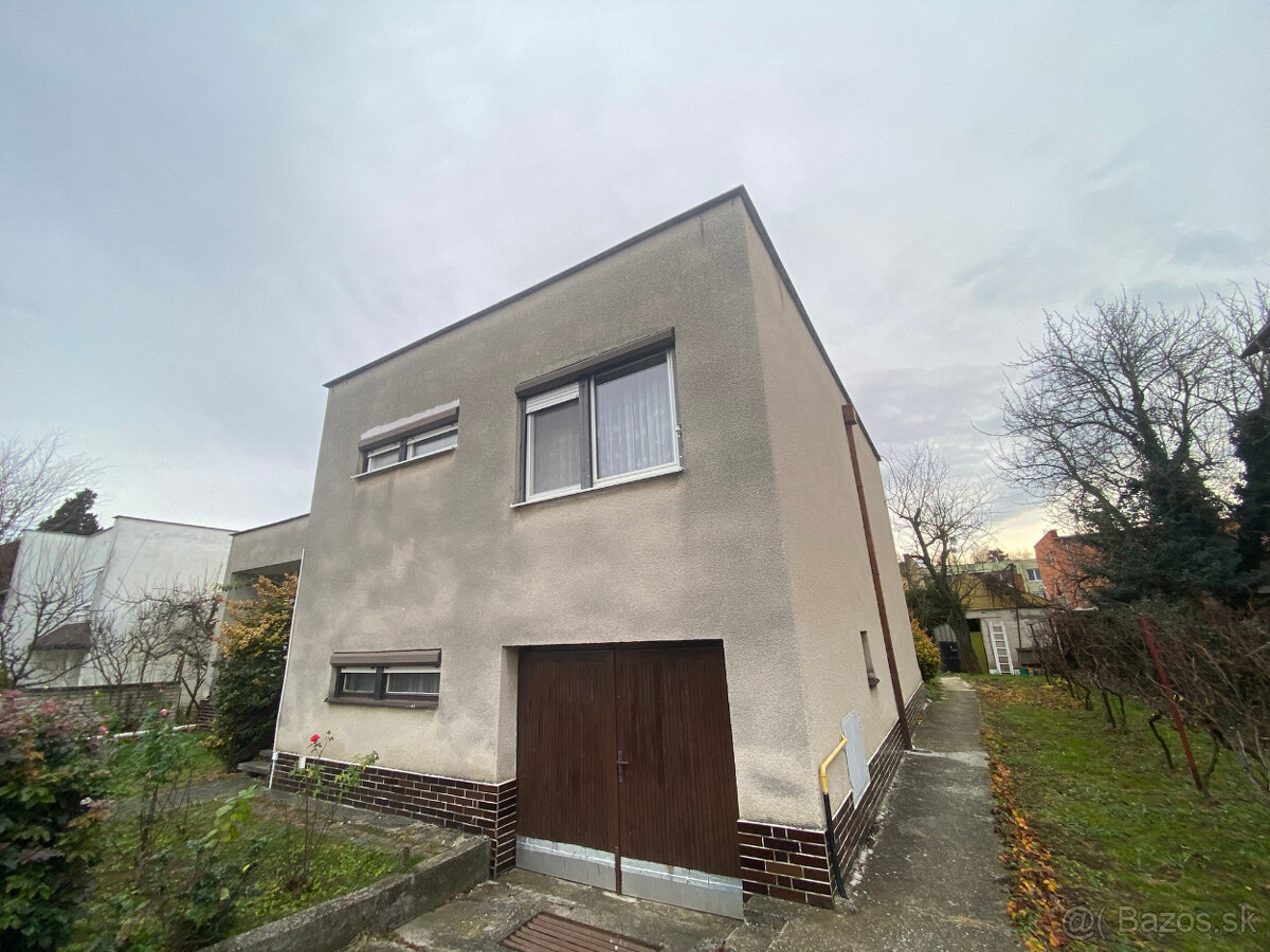 Krásny rodinný dom v krásnej lokalite Šaľa- ulica Jánošíkova - 2