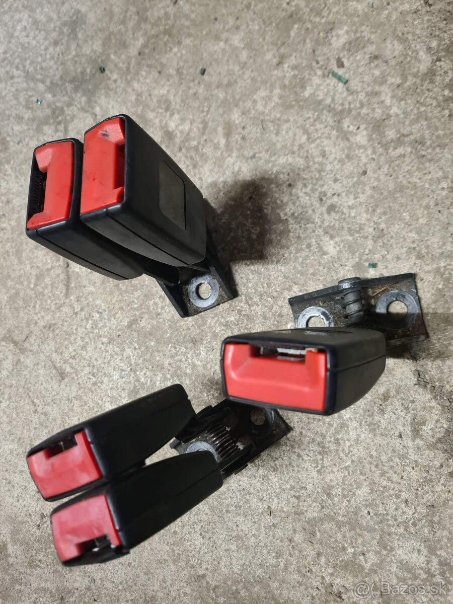 Tlačidlá, kastlík, reproduktory vW Touareg 7l - 2