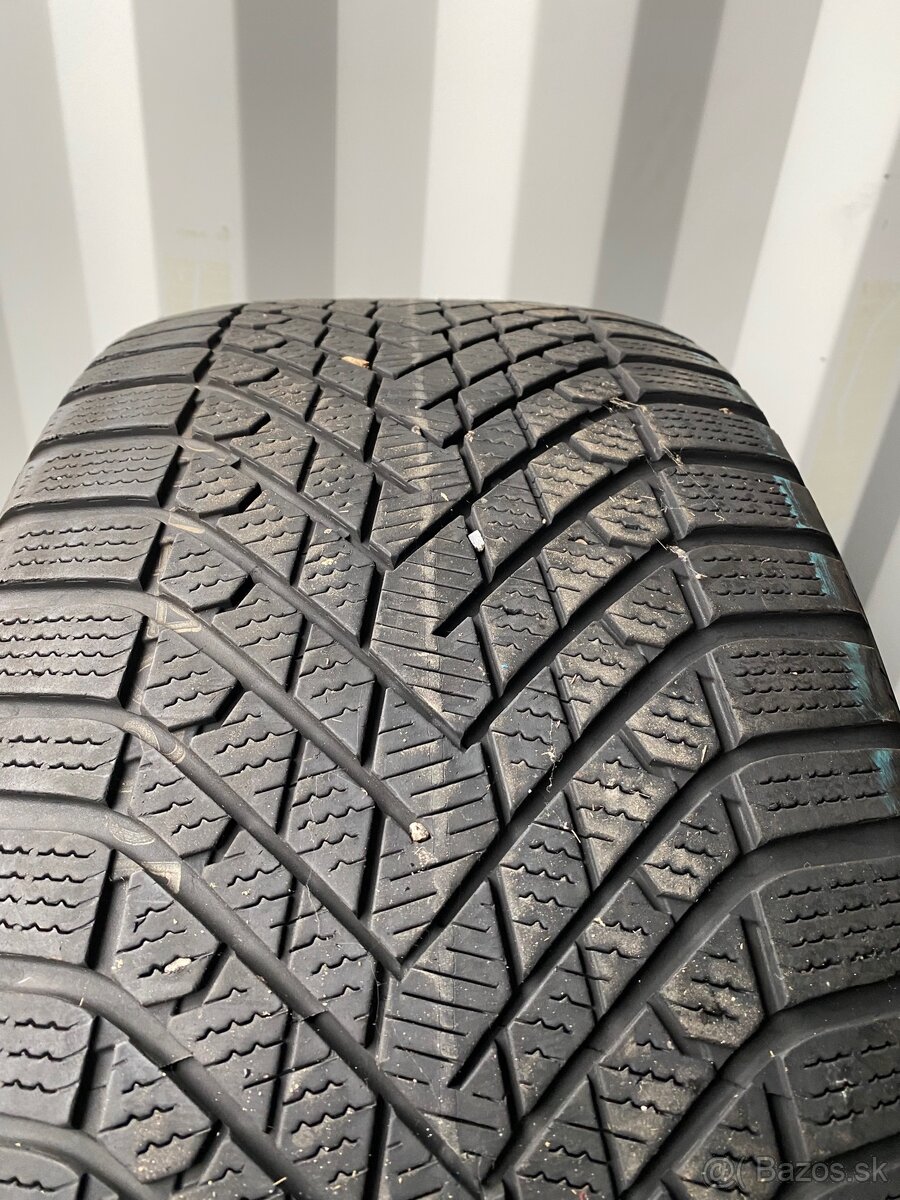 Pirelli 285/35 R22 Scorpion Winter 2 - 2