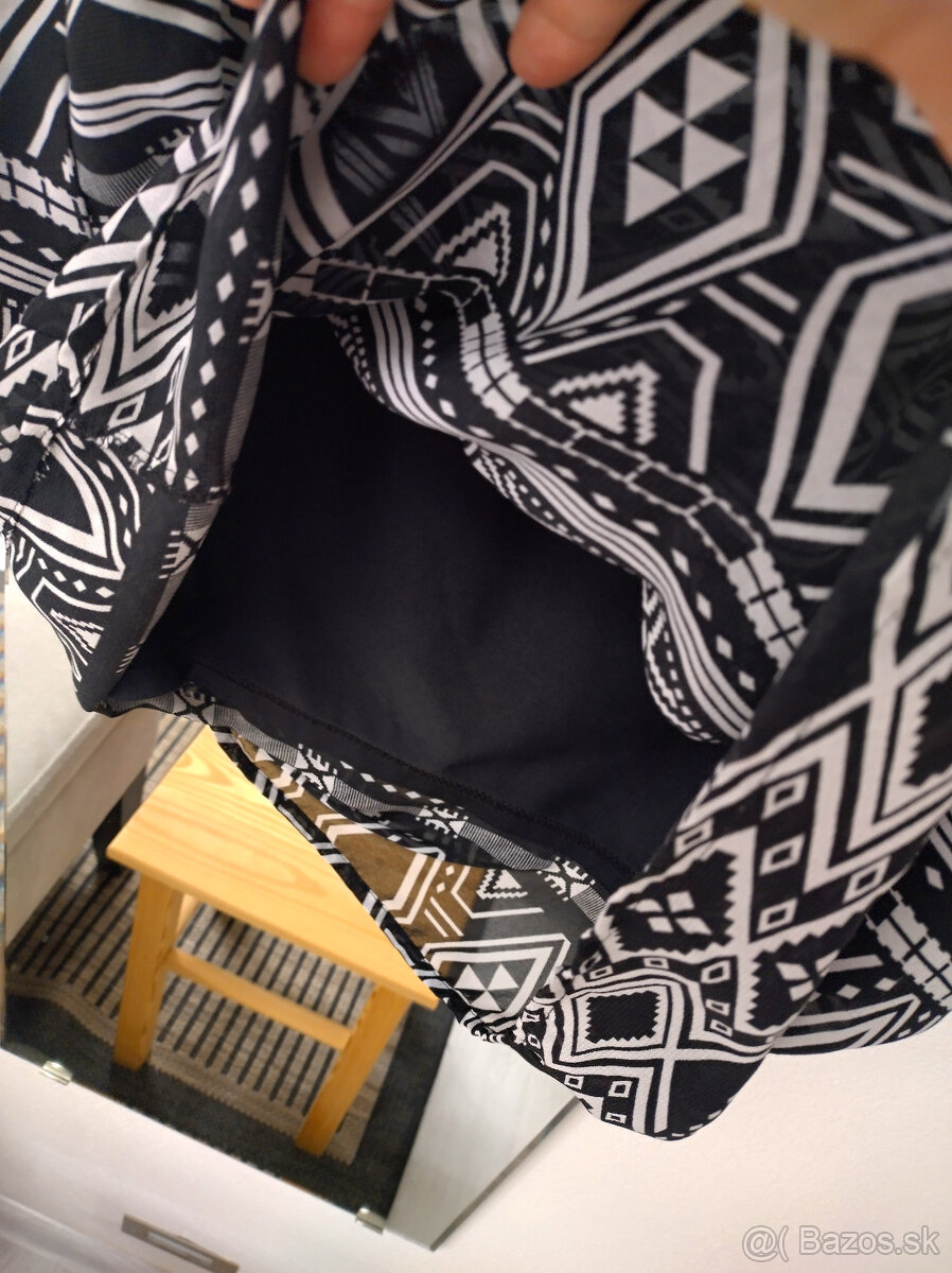 čiernobiele tenké vzdušné letné šaty - 2