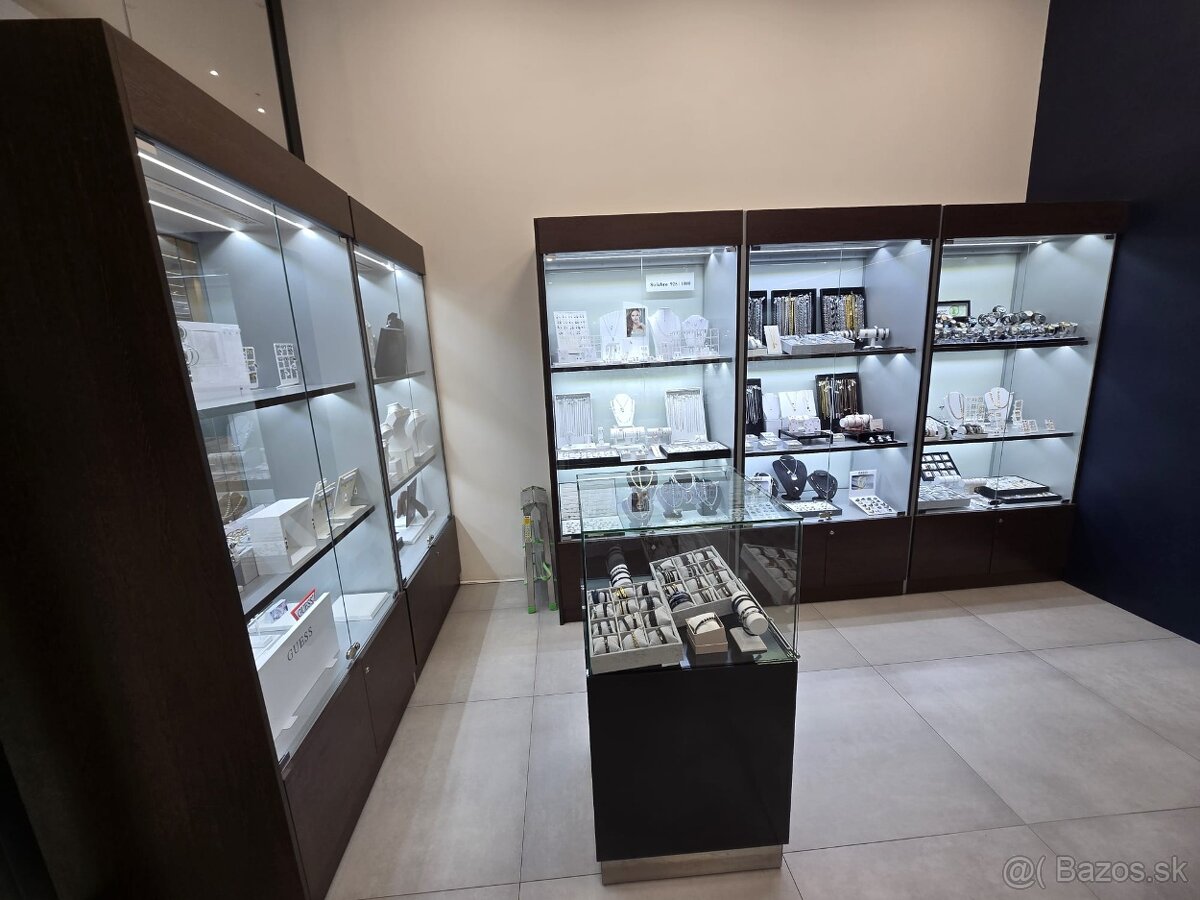 Presklenne podsvietene led vitriny, predajne pulty a skrinky - 2