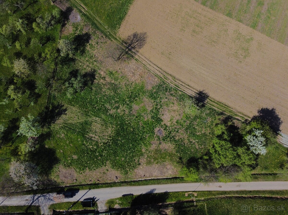 Stavebné pozemky v obci Vtáčkovce - 2