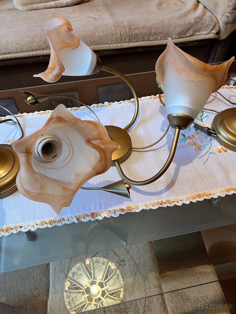 Luster a nočné lampy - 2