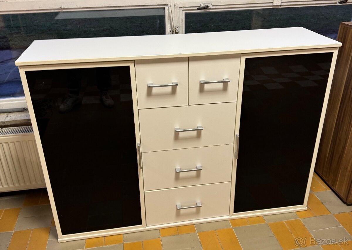 Komoda / skrinka (biela, vysoká) - 2