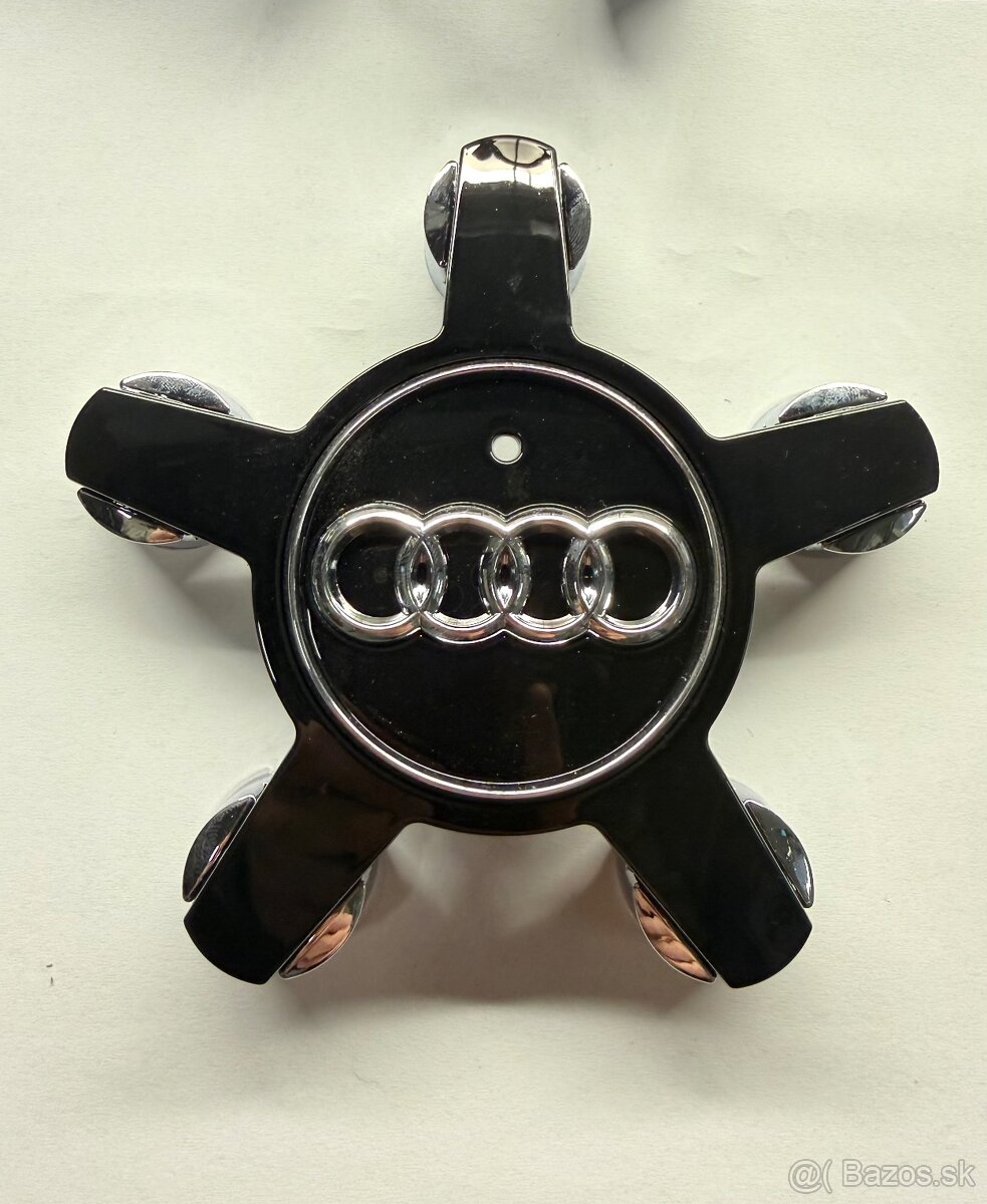 Krytky kolies AUDI - stredové pukličky - 2