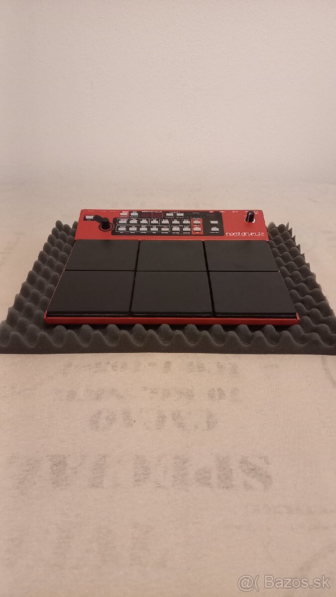 NORD Drum 3P Elektronický bicí pad
- 2