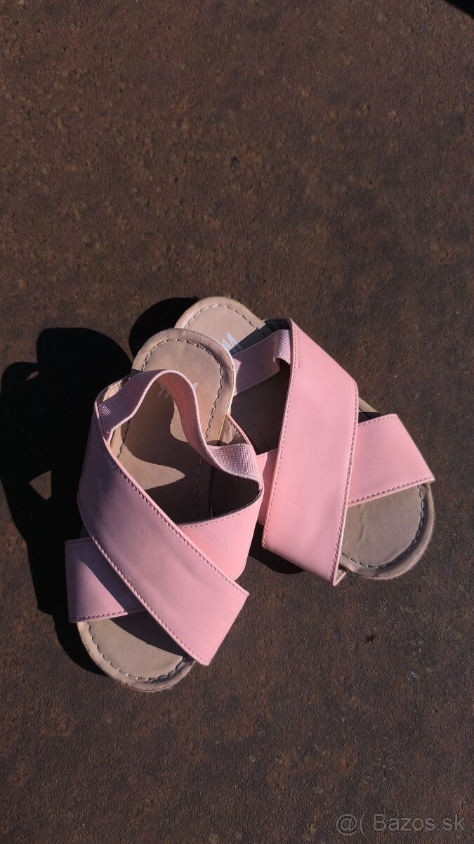 Dievčenské ruzové sandále HM, veľ.25 - 2