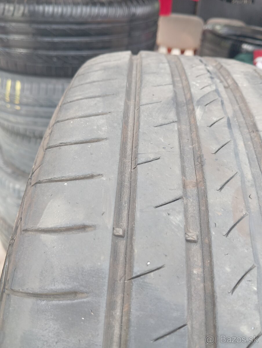 215/65r17 v - 2