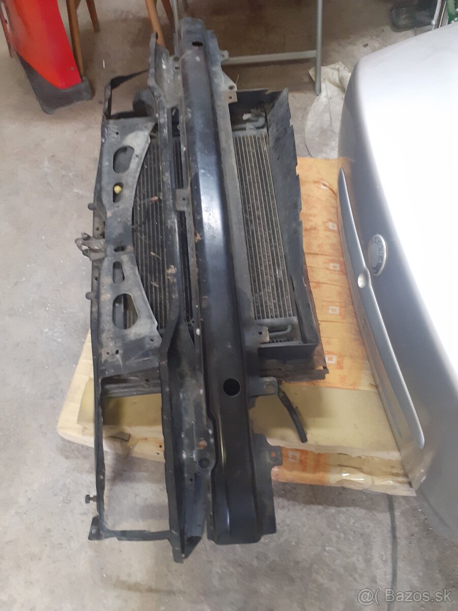 Predný držiak chladiča - sibír - 2