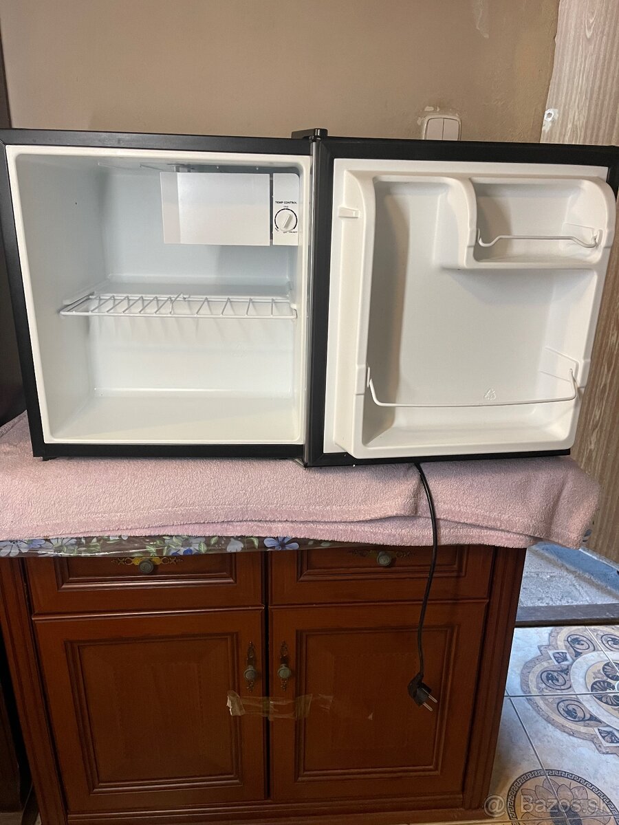 Predám chladničku - 2