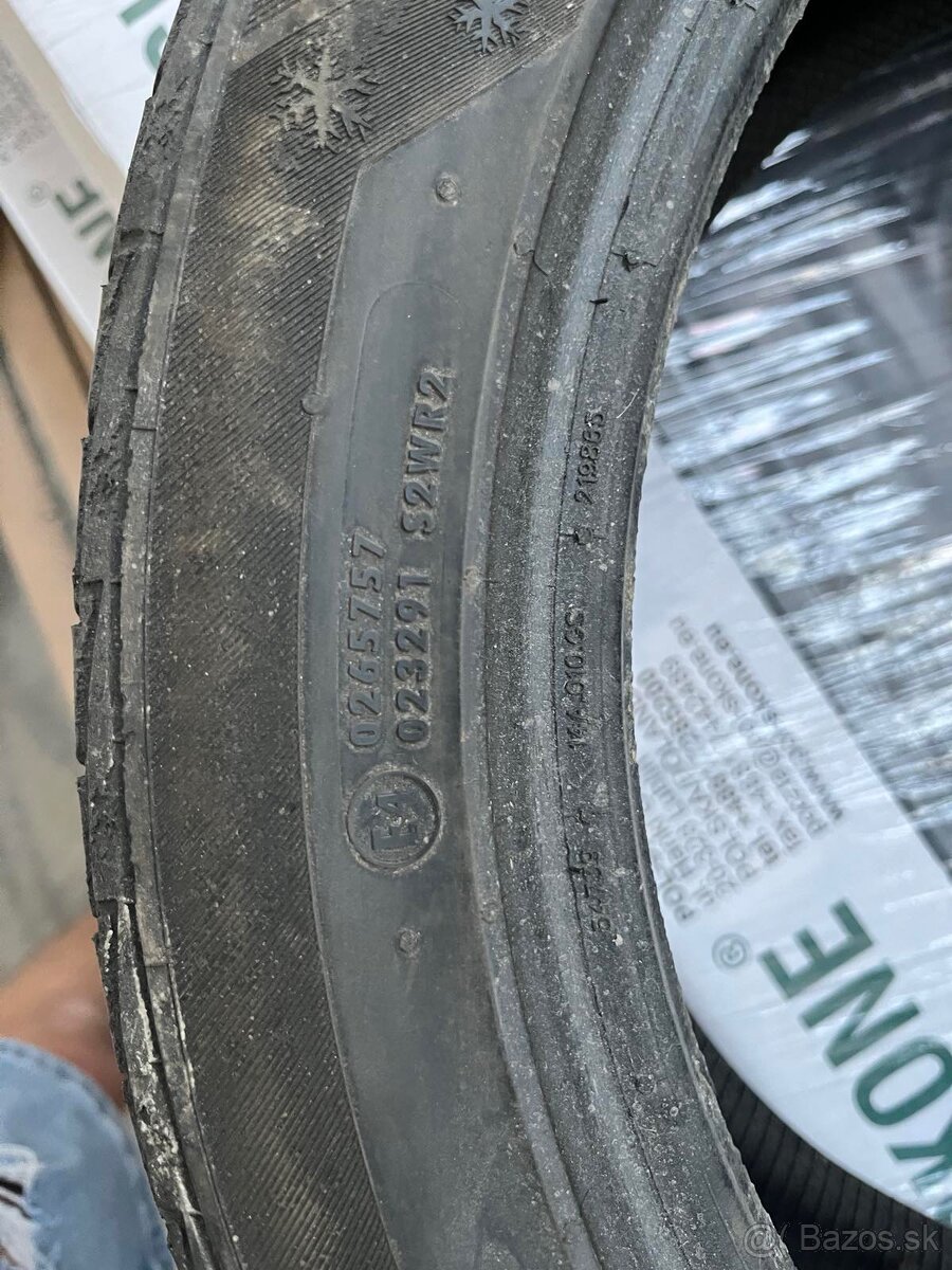 Zimne pneu 225/45r17 - 2
