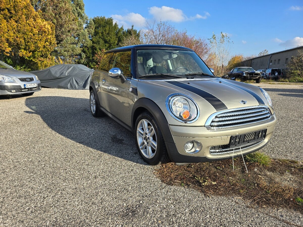 Predám Mini R56 one 1.4 70kw - 2