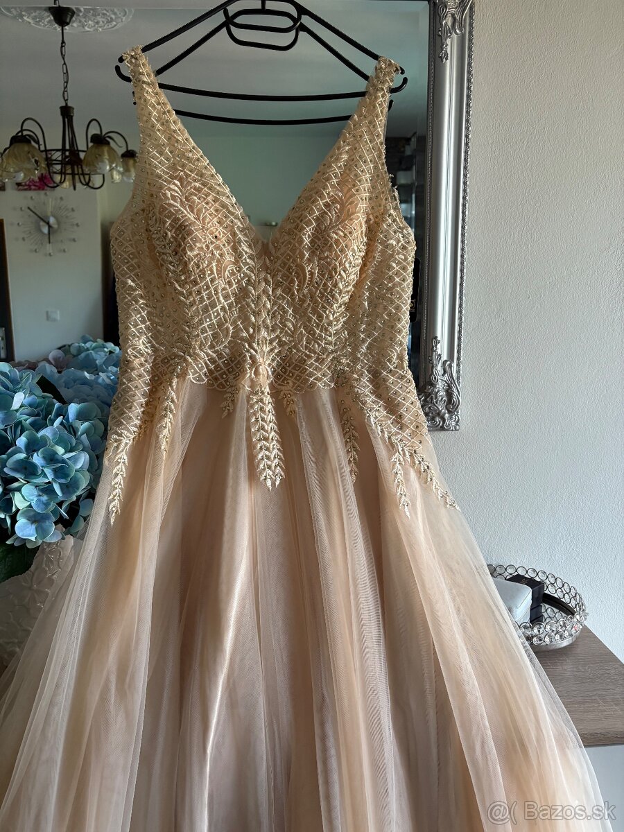 Zlaté spoločenské šaty 40/L - 2