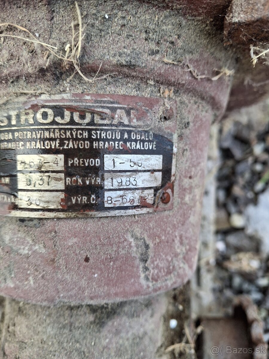 Elektromor s prevodovkou - 2