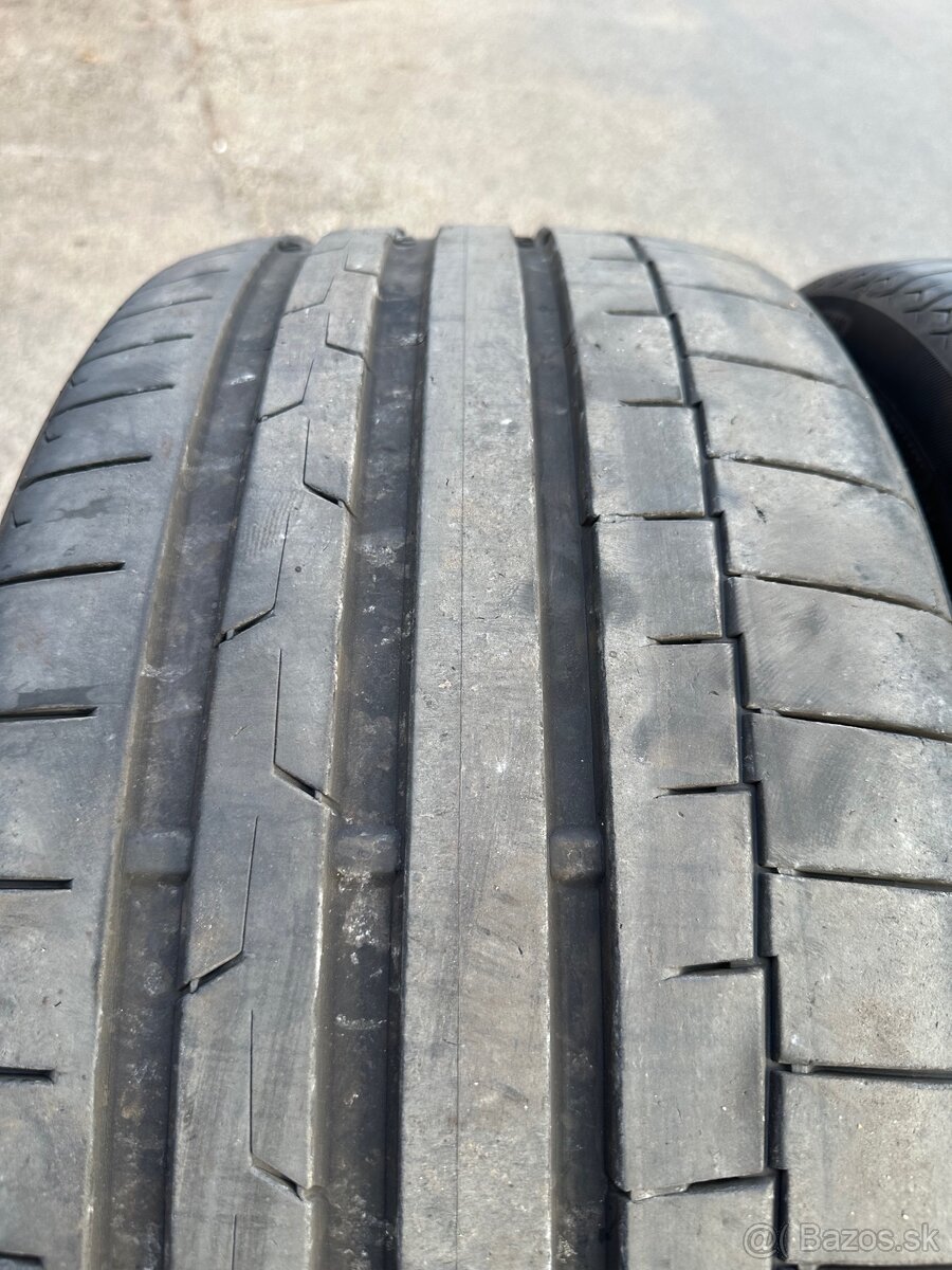 255/35 r21 Continental letné - 2