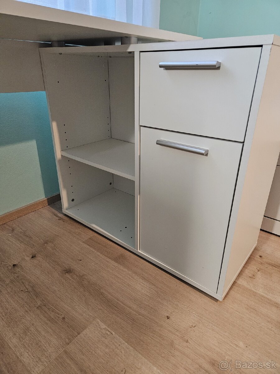 Biely rohový písací stôl - 2