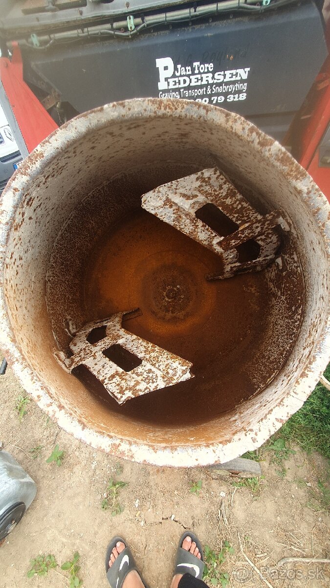 Stavebná miešačka - 2
