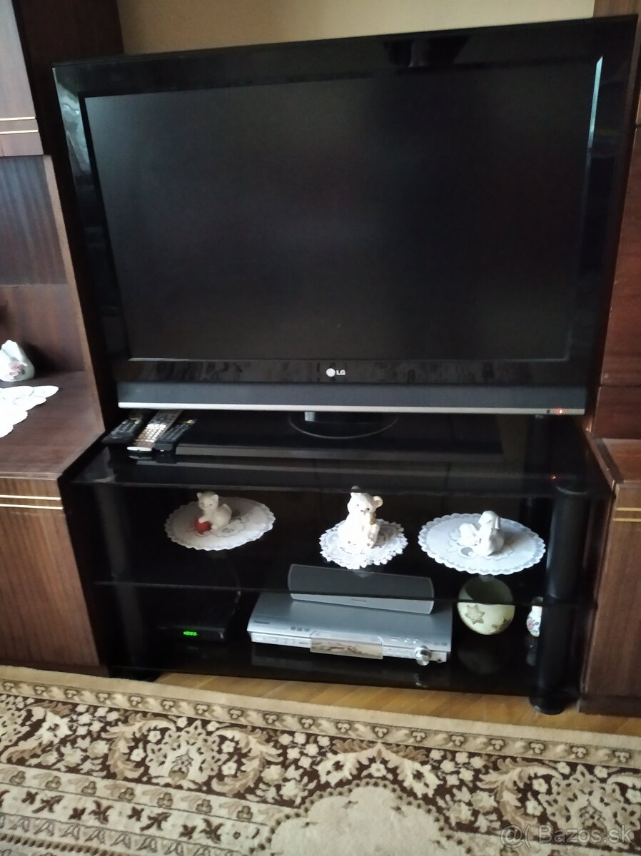 Nábytok do obývačky+tv stolík - 2