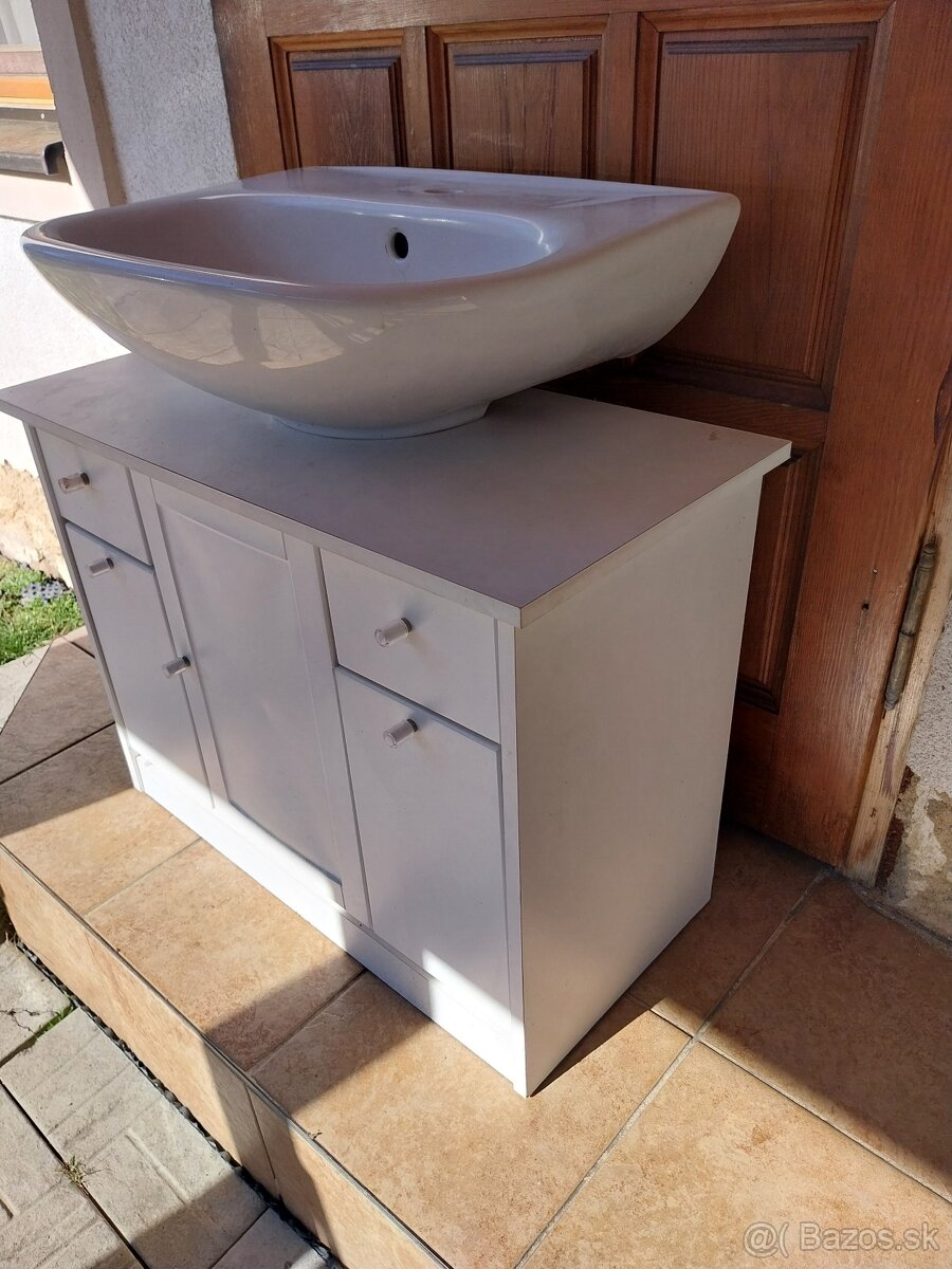 Umývadlová skrinka - 2