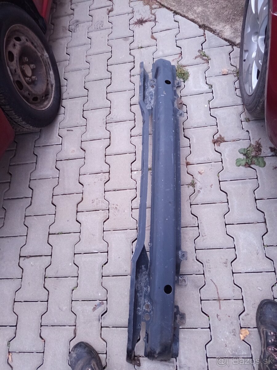 Vystuha Chladiča Škoda Octavia 1 . - 2